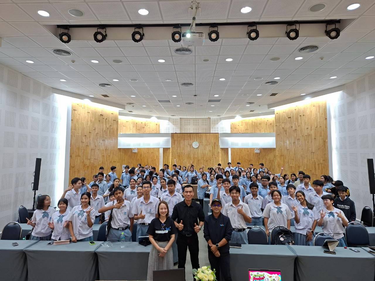 ถ่ายทอดทักษะ AI สร้างพลเมืองดิจิทัล ผ่าน Workshop “การออกแบบผลิตภัณฑ์ด้วย AI”