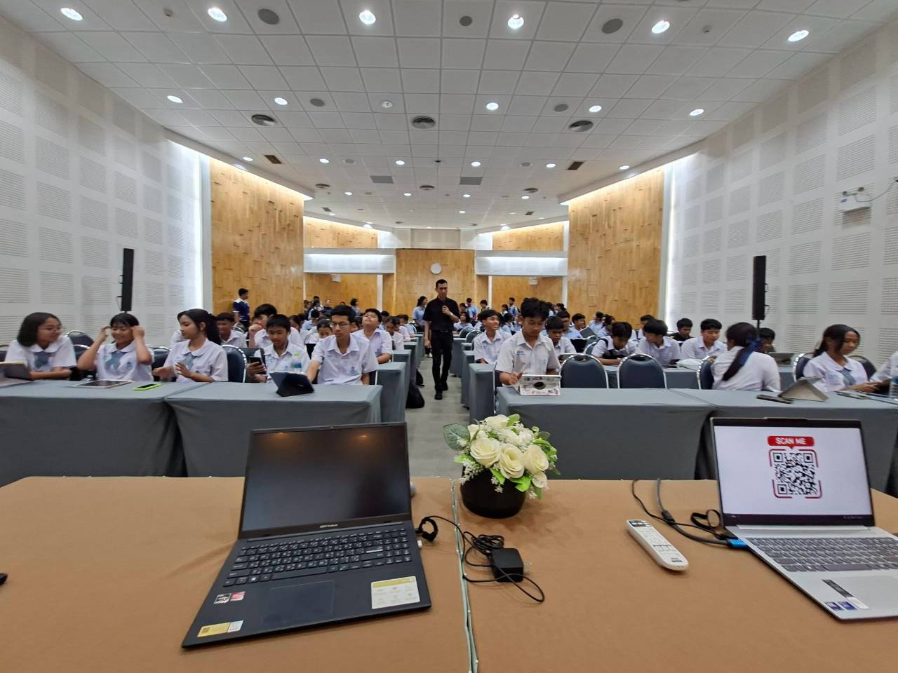 ถ่ายทอดทักษะ AI สร้างพลเมืองดิจิทัล ผ่าน Workshop “การออกแบบผลิตภัณฑ์ด้วย AI”
