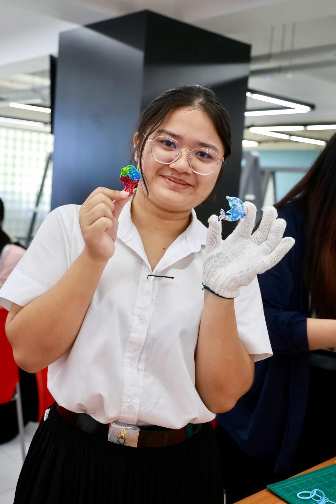 LeRT ชวนเด็ก TSU สร้างสรรค์ ECO-Key พวงกุญแจแทนใจ ต้อนรับวันแม่ เปลี่ยนวัสดุเหลือใช้เป็นของขวัญสุดพิเศษ
