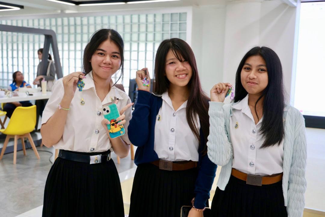 LeRT ชวนเด็ก TSU สร้างสรรค์ ECO-Key พวงกุญแจแทนใจ ต้อนรับวันแม่ เปลี่ยนวัสดุเหลือใช้เป็นของขวัญสุดพิเศษ