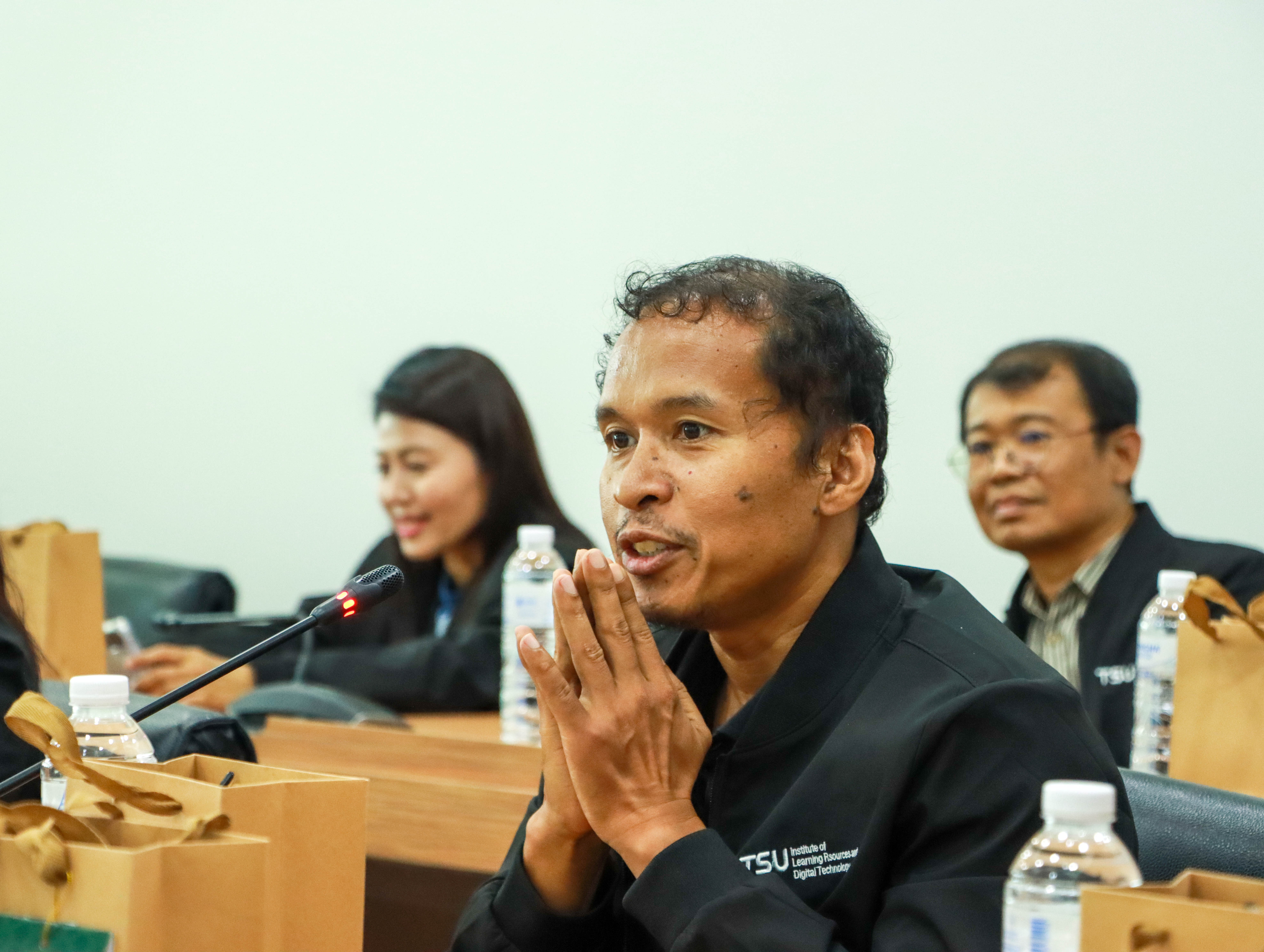 ก้าวสู่ Digital Organization! LeRT ม.ทักษิณ เรียนรู้ต้นแบบบริหารทรัพยากรองค์กรแบบบูรณาการ เชื่อมทุกกระบวนงานสู่ Paperless